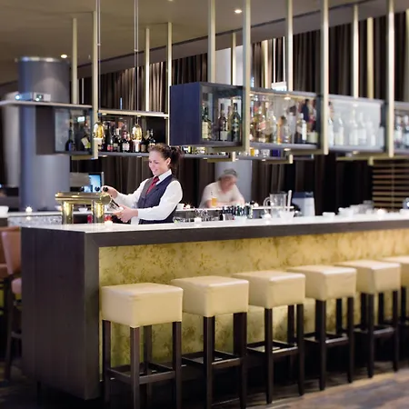 Mövenpick Hotel Frankfurt City